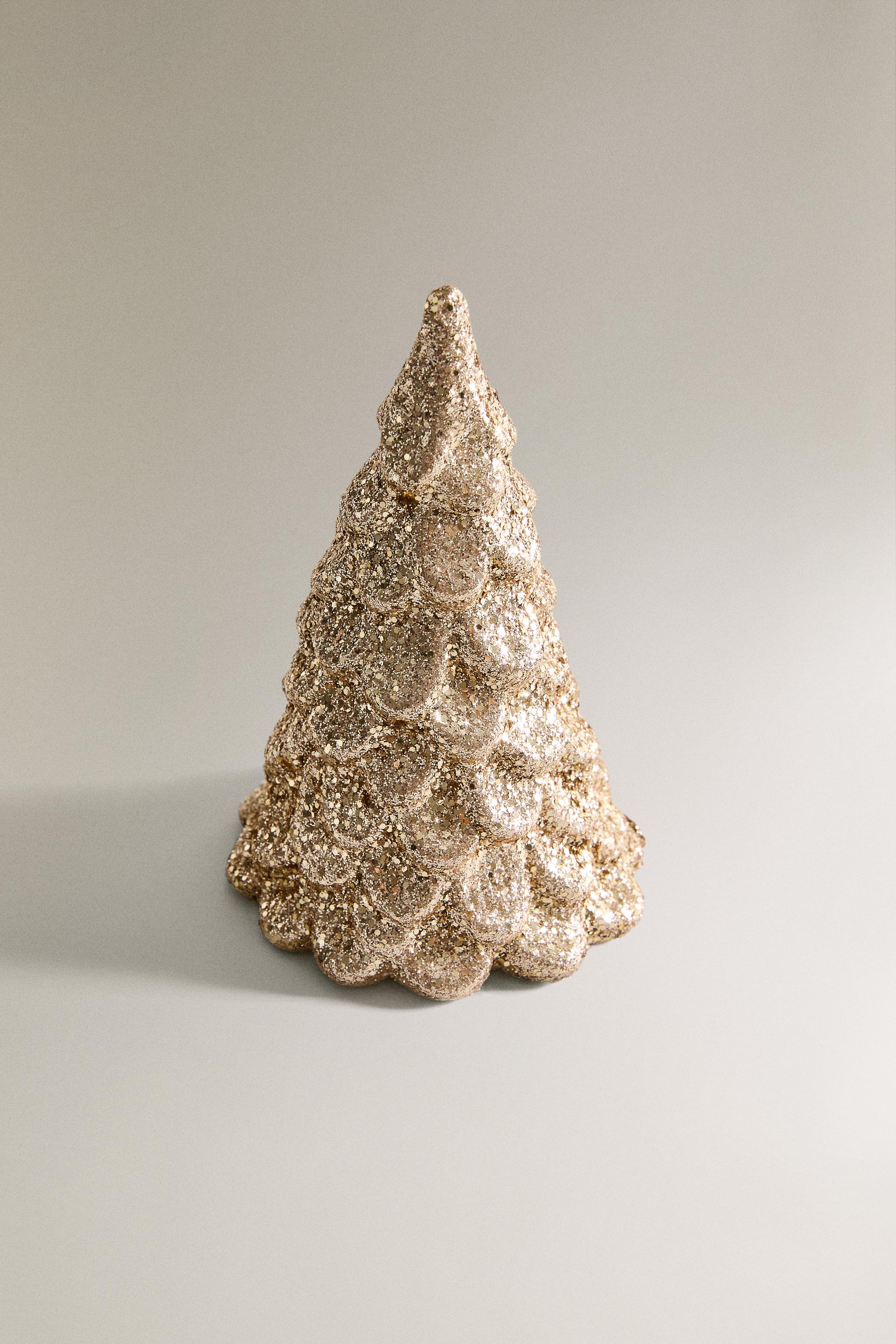 CHRISTMAS TREE LIGHT ORNAMENT